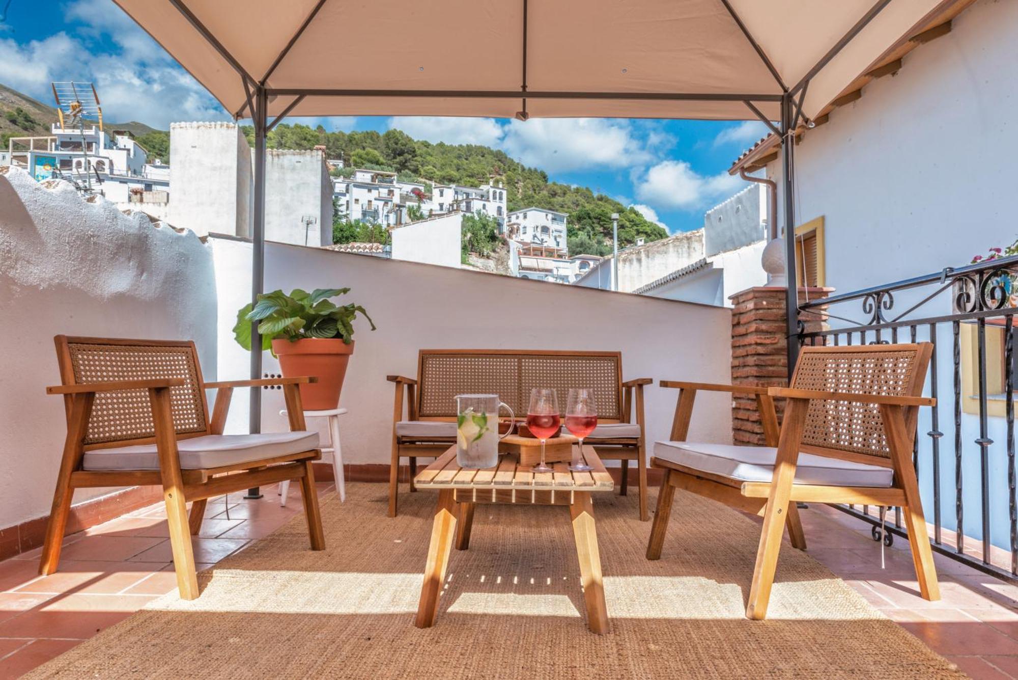 Encanto Guesthouse Canillas de Aceituno Exterior photo